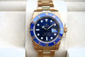 Rolex Submariner colore oro quadrante blu